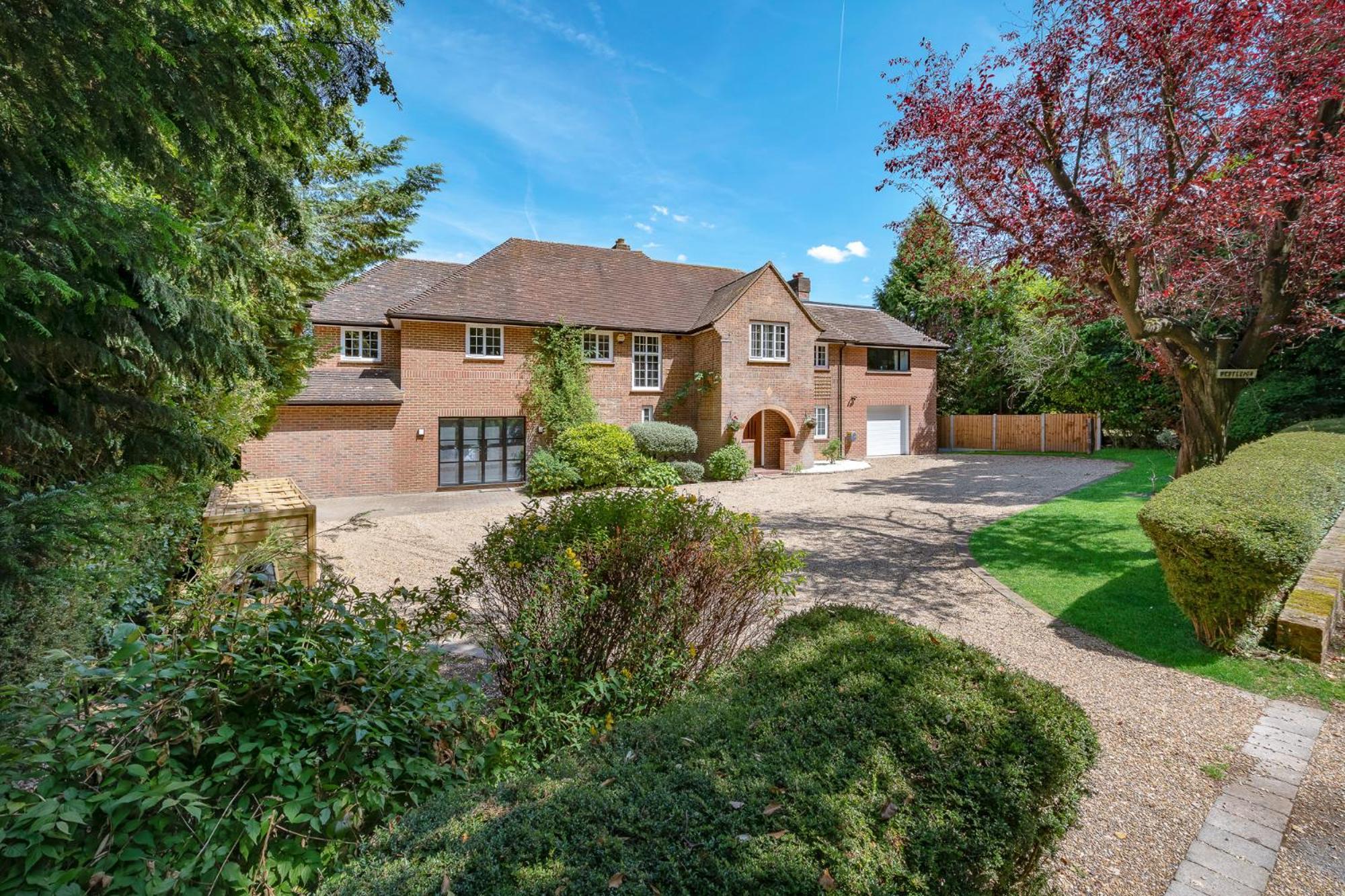 Westleigh Hotel Ashtead Exterior foto